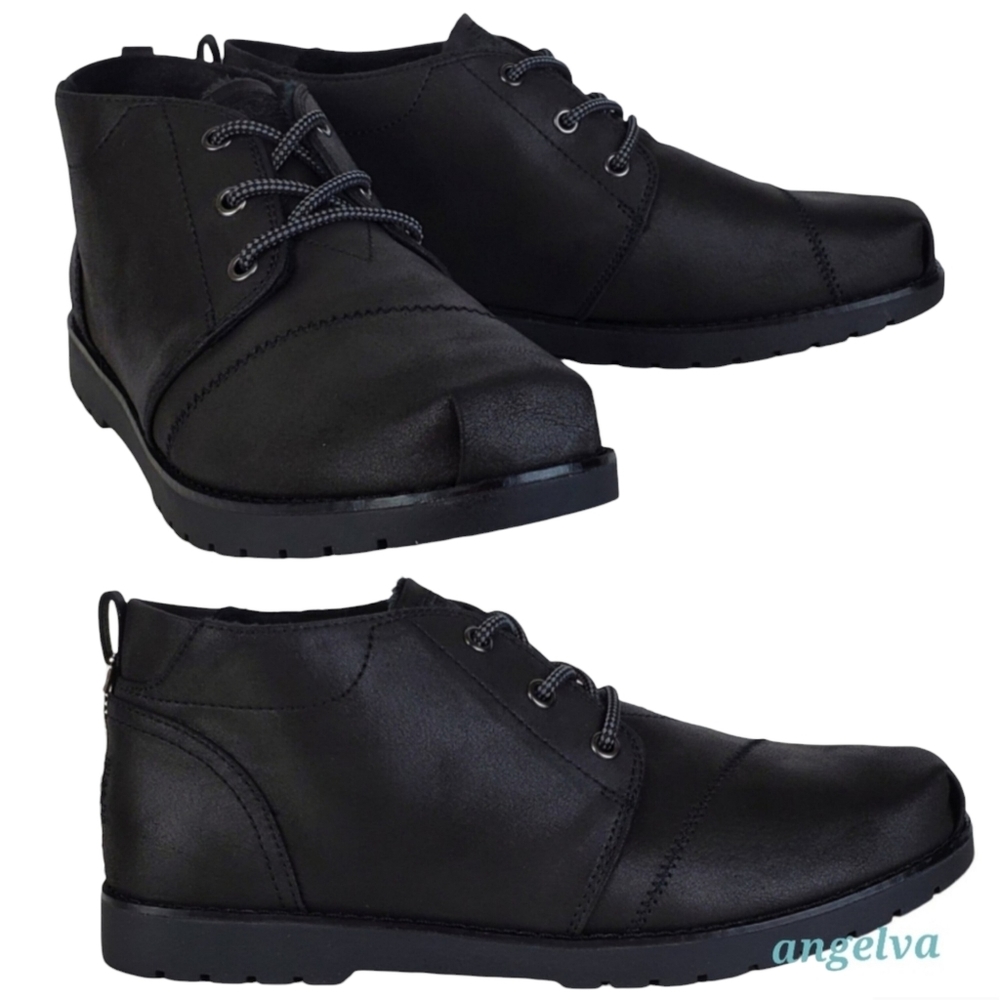 NWT Bobs Skechers chill lugs city summit lace up ankle boots black